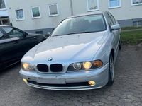 Gebraucht BMW 520 170 PS (125 kW) 2001 Silber Limousine