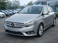 Gebraucht Mercedes B220 170 PS (125 kW) 2014 Silber Van / Kleinbus