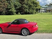 Gebraucht Fiat 124 140 PS (102 kW) 2016 Rot Cabrio