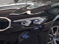 Second-hand BMW 320e 204 CP (150 kW) 2022 Negru Berlinǎ