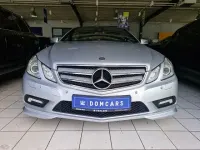 Gebraucht Mercedes E250 204 PS (150 kW) 2010 Silber Coupé