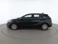 Gebraucht Kia Ceed Vision 136 PS (100 kW) 2020 Schwarz Kleinwagen