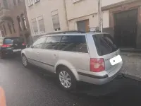 Gebraucht VW Passat 101 PS (74 kW) 2005 Silber Kombi