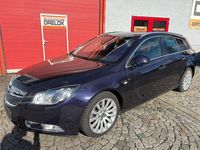 Gebraucht Opel Insignia Innovation 160 PS (117 kW) 2012 Blau Kombi