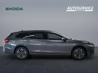 Neu Skoda Superb Selection 150 PS (110 kW) 2026 Graphitegrau metallic Kombi