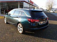 Gebraucht Opel Astra Dynamic 150 PS (110 kW) 2017 Grün Kombi