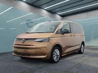 Gebraucht VW Multivan Life 150 PS (110 kW) 2024 Gold Van