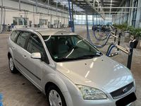 Używany Ford Focus 116 KM (85 kW) 2007 Srebrny Kombi