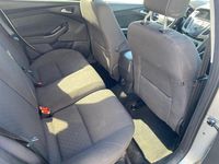 Second-hand Ford Focus SYNC Edition 116 CP (85 kW) 2014 Argintiu Berlinǎ