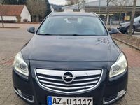 Gebraucht Opel Insignia Edition 160 PS (117 kW) 2013 Schwarz Kombi