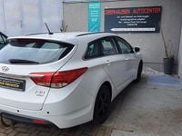Gebraucht Hyundai i40 Edition 136 PS (100 kW) 2012 Weiß Kombi