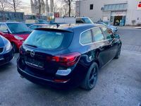 gebraucht Opel Astra Sports Tourer Innovation/NAVI/SHZ/Xenon