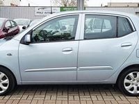 Gebraucht Hyundai i10 Style 86 PS (63 kW) 2011 Blau Kleinwagen