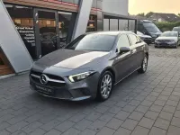 Gebraucht Mercedes A200 Progressive 163 PS (119 kW) 2019 Grau Limousine