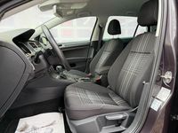 Gebraucht VW Golf VII LOUNGE 110 PS (80 kW) 2015 Grau Limousine