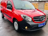 Gebraucht Mercedes Citan 111 110 PS (80 kW) 2018 Amarenarot Van / Kleinbus