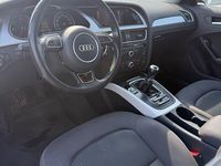 Gebraucht Audi A4 Attraction 120 PS (88 kW) 2015 Weiß Kombi
