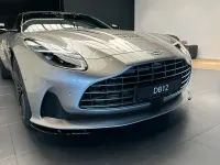 Gebraucht Aston Martin DB12 680 PS (500 kW) 2026 Silber Cabrio