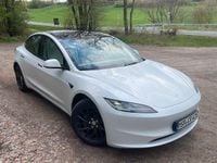Second-hand Tesla Model 3 288 kW (392 CP) 2023 Alb Berlinǎ