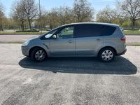 Second-hand Ford S-MAX 140 CP (102 kW) 2008 Gri Monovolum
