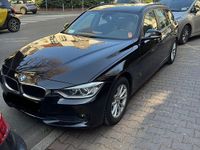 Gebraucht BMW 320 184 PS (135 kW) 2012 Schwarz Kombi
