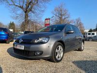 Gebraucht VW Golf VI Team 105 PS (77 kW) 2010 Grau Kleinwagen