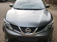 Gebraucht Nissan Qashqai N-Connecta 131 PS (96 kW) 2016 Grau SUV