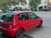 Gebraucht Renault Clio II 75 PS (55 kW) 2010 Rot Limousine