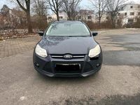 Gebraucht Ford Focus 116 PS (85 kW) 2011 Blau Kombi