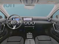 Gebraucht Mercedes A220 190 PS (139 kW) 2024 Schwarz Limousine