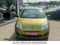 Gebraucht Renault Twingo Authentique 58 PS (42 kW) 2010 Grün Kleinwagen