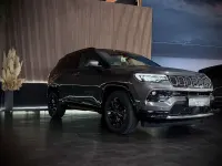 Gebraucht Jeep Compass 80th Anniversary 179 PS (131 kW) 2021 Grau SUV