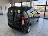 Gebraucht Dacia Dokker Lauréate 90 PS (66 kW) 2018 Schwarz Van / Kleinbus