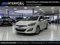 Gebraucht Hyundai i30 100 PS (73 kW) 2015 Weiß Limousine