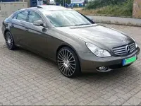 Gebraucht Mercedes CLS500 387 PS (284 kW) 2007 Braun Coupé
