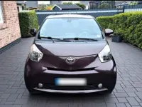 Gebraucht Toyota iQ 68 PS (50 kW) 2009 Violet Kleinwagen