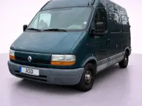 Begagnad Renault Master 114 HK (83 kW) 2000 Grön Sedan