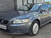 Gebraucht Volvo V50 Kinetic 136 PS (100 kW) 2008 Grau Kombi