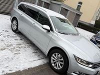 Gebraucht VW Passat Highline 150 PS (110 kW) 2018 Silber Limousine