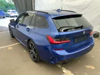 Gebraucht BMW 330 Shadowline 252 PS (185 kW) 2022 Portimao blau metallic Kombi