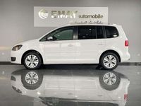 Gebraucht VW Touran Life 105 PS (77 kW) 2013 Weiß (candyweiß) Van / Kleinbus