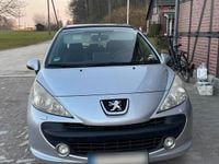 Gebraucht Peugeot 207 95 PS (69 kW) 2008 Silber Kleinwagen