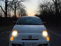 Gebraucht Abarth 500 135 PS (99 kW) 2010 Weiß Kleinwagen