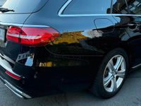 Gebraucht Mercedes E220 194 PS (142 kW) 2016 Schwarz Kombi