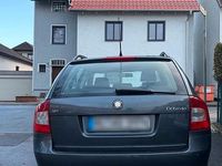 Gebraucht Skoda Octavia 102 PS (75 kW) 2009 Grau Kombi