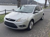 Gebraucht Ford Focus 125 PS (91 kW) 2009 Silber Limousine