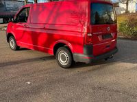 Gebraucht VW T6 150 PS (110 kW) 2016 Rot Van
