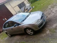 Gebraucht Ford Focus 110 PS (80 kW) 2005 Grau Kleinwagen
