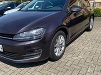 Gebraucht VW Golf VII LOUNGE 150 PS (110 kW) 2015 Limousine