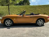 Gebraucht Mazda MX5 110 PS (80 kW) 1998 Orange Cabrio